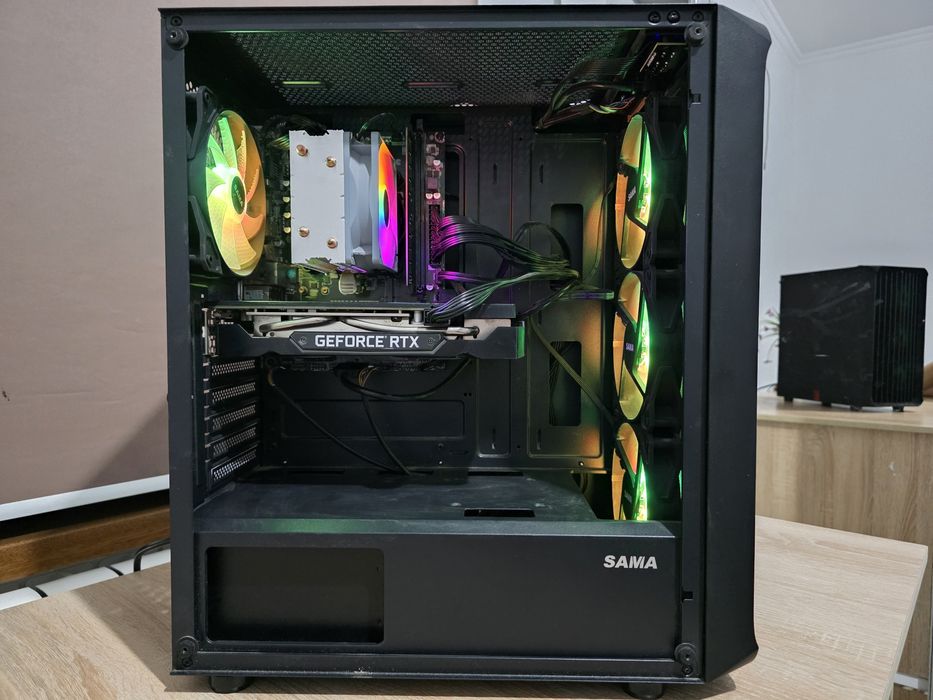 Игровой компьютер Core i5 10400f/ RTX 2060 Super/ 16Gb RAM
https://www