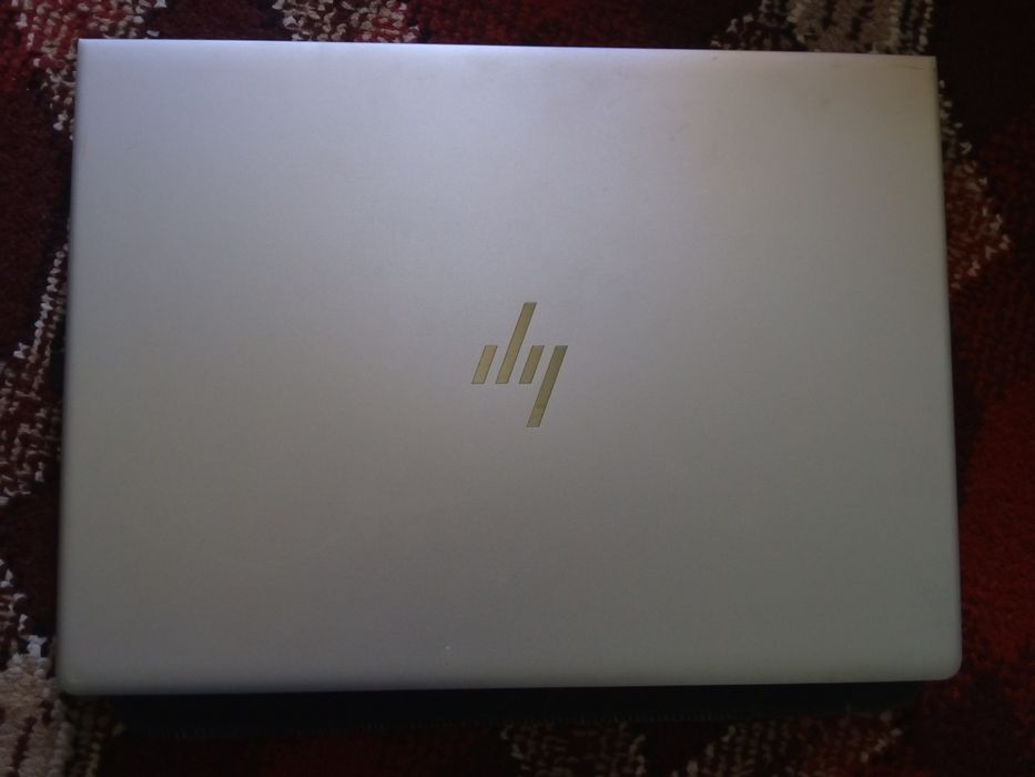 HP elitebook 840 5G shoshilinch sotiladi
