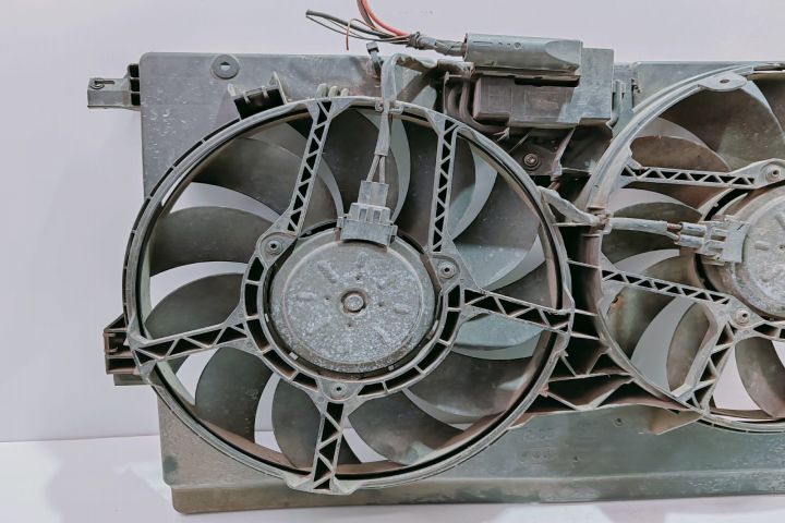 Electroventilatoare Racire  Valeo cu Suport 51825582 / 51820724 / 870