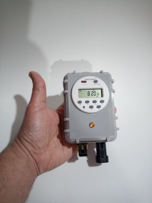 Hrănitor automat( H-3)Pentru Pui, găini,curcani, rațe