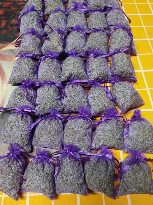 Ulei de lavandă BIO, apă, floare uscată, buchete și săculeți