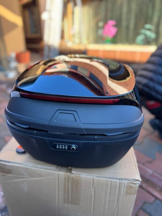 Portbagaj Cutie moto scuter atv cu cifru negru