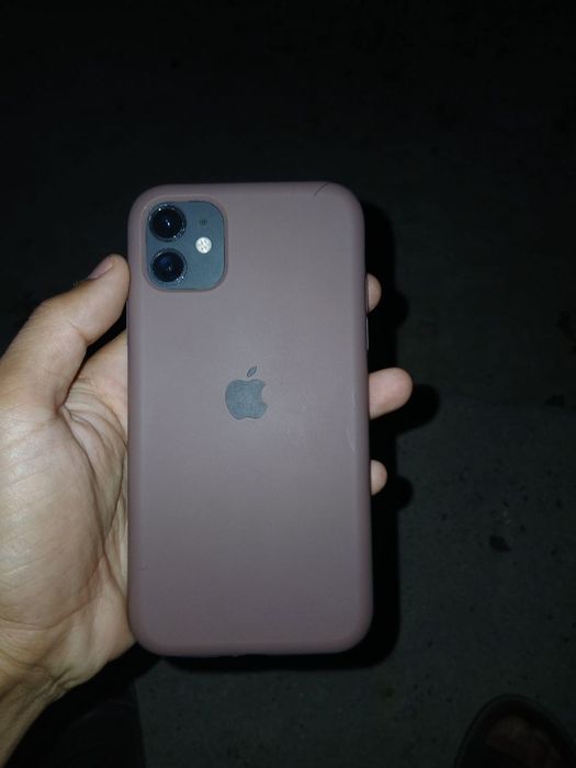 Iphone 11 srochni sotiladi
