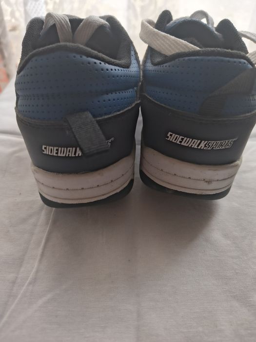 Adidași cu role Sidewalk Sport Street 32