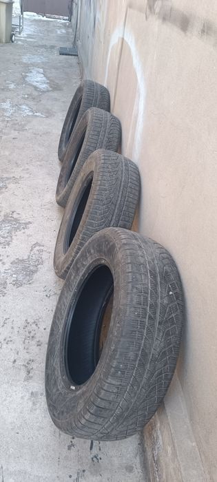 Продам резину зимнюю sailun