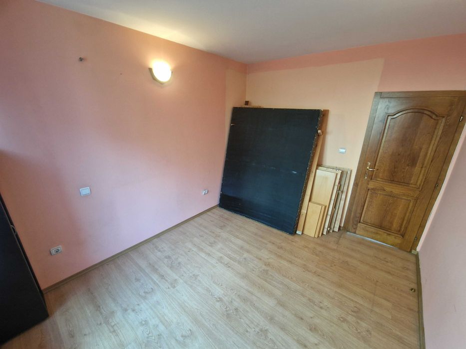 Продава се Тристаен апартамент в Благоевград, Широк център - 116 кв.м за 1078 €/кв.м - Снимка #4