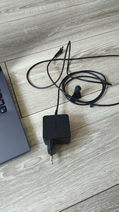 Asus Vivobook  X512DA_F512DA