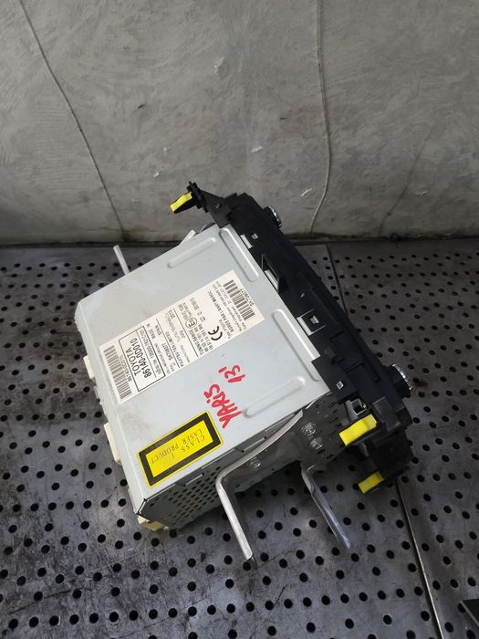 Radio cd player navigatie toyota yaris 3 p13 861400d010