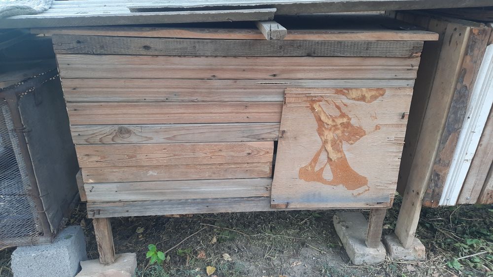 Продам клетки для кроликов