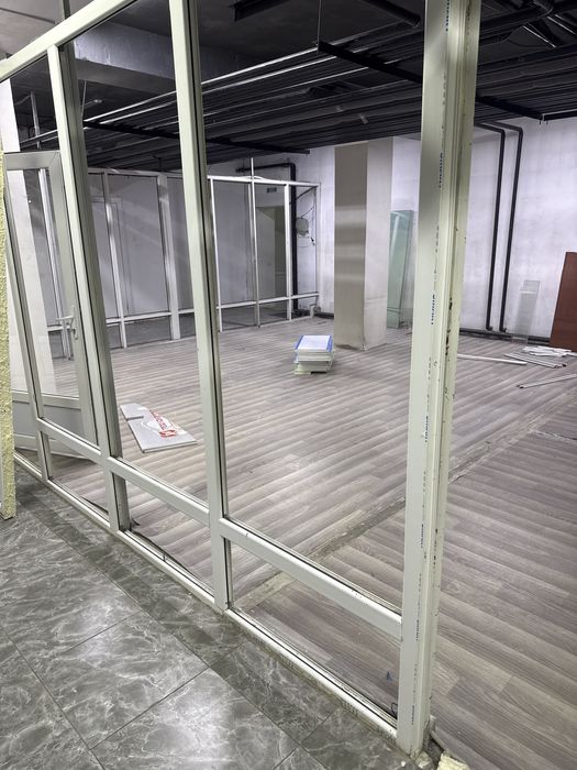 Пластиковые окна, двери, витражы