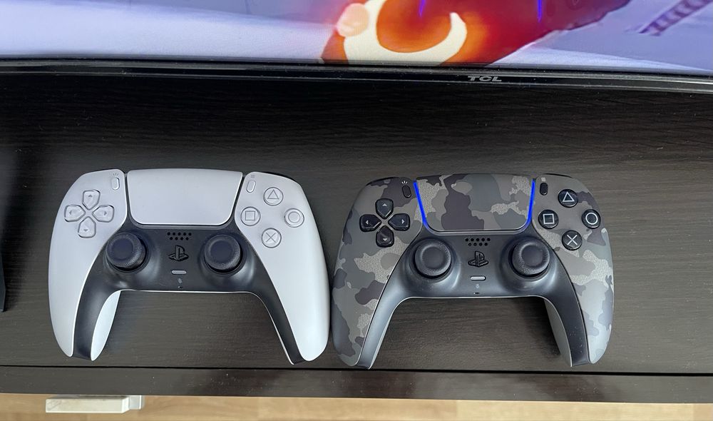 Vand Ps5 slim disc ca nou