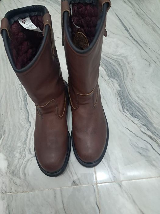 Ред винг зимний 42