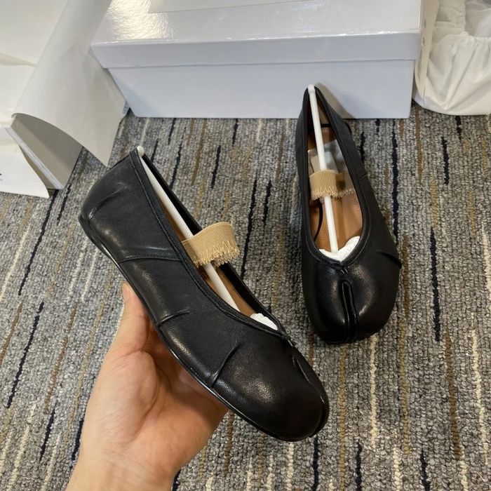 Maison margiela tabi elastic band