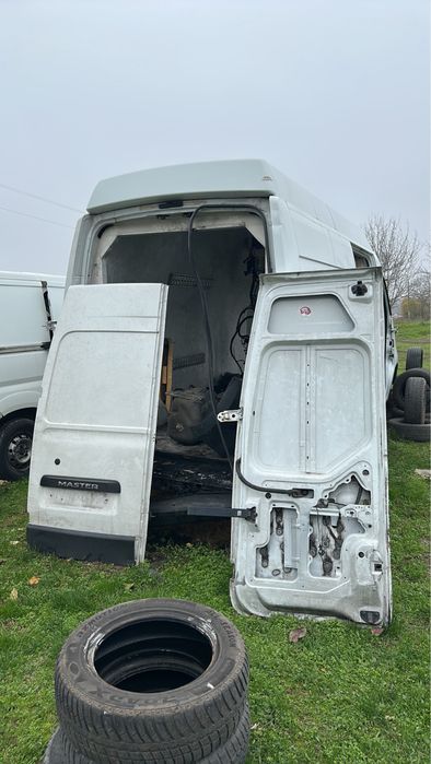 Рено мастер 2012 2.3dci на части