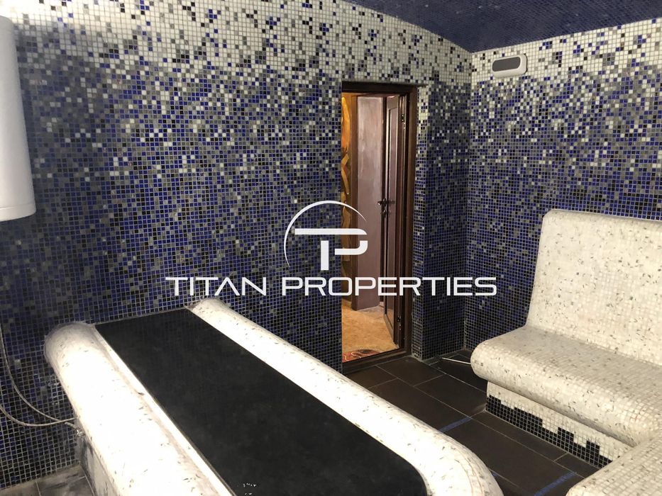 Дава се под наем Тристаен апартамент в Бургас, Център - 90 кв.м за 510 € - Снимка #11