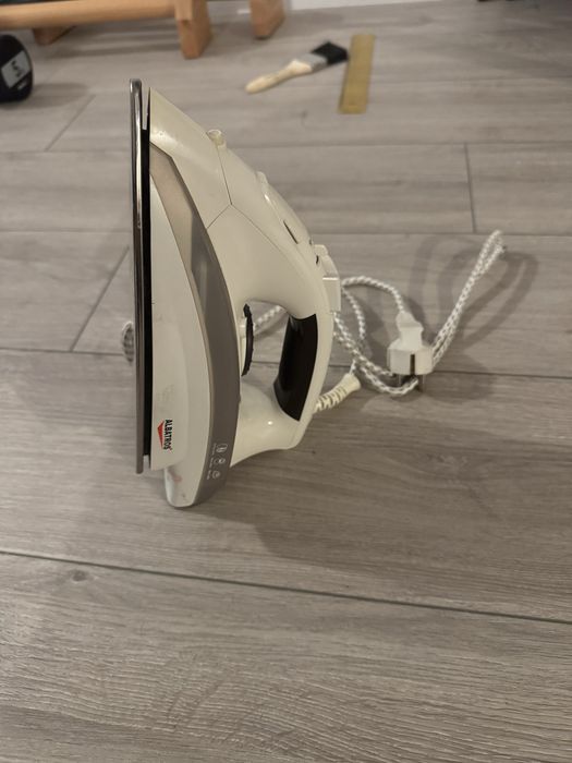 Fier de calcat Albatros 25 ron functional 10/10