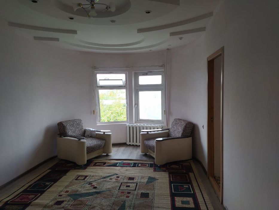 Срочно продается квартира 1 комн переделанный на 2 комн на метро Минор