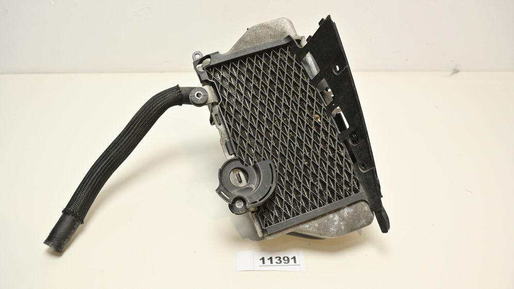Radiator Apa Stanga Cu Grila Si Plastic Spate Honda CRF 1000 Africa