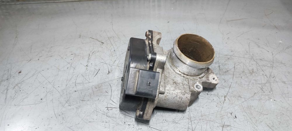 Clapeta acceleratie volkswagen vw passat B6 break CAY cod 03G28063F