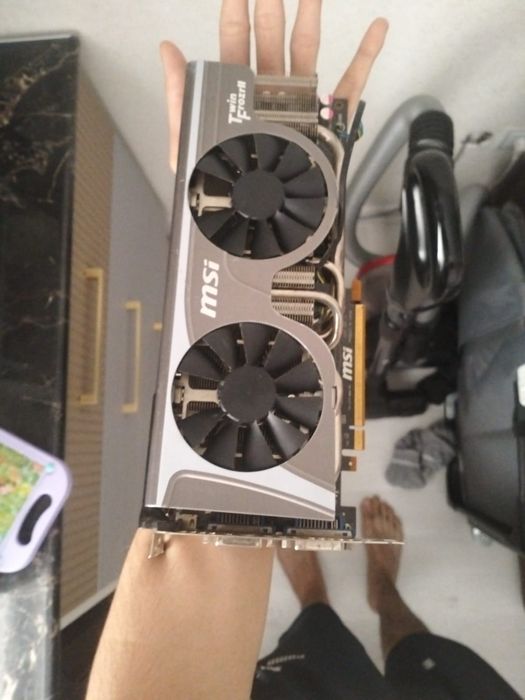 Видеокарта Msi gtx 580