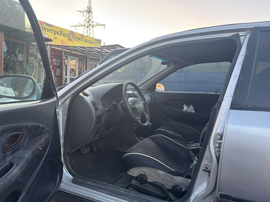 Продам Митсубиси Каризма