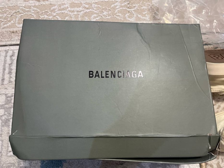 Balenciaga paris low 43 size