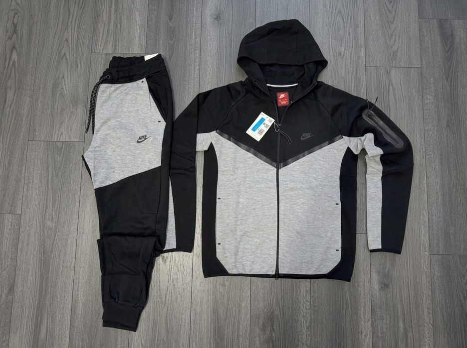 Trening Nike Tech Negru Gri - Calitate Premium