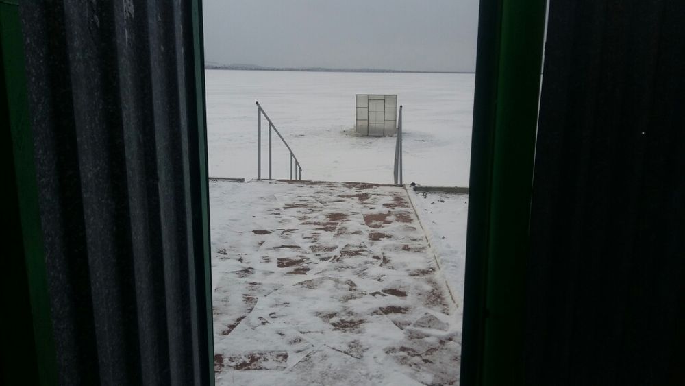 Прорубь!!! Бани на дровах на озере