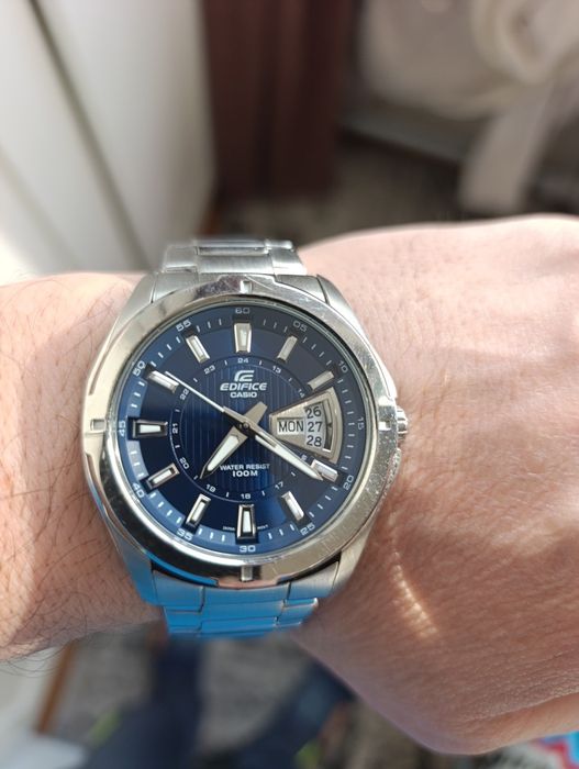 Часовник Casio Edifice