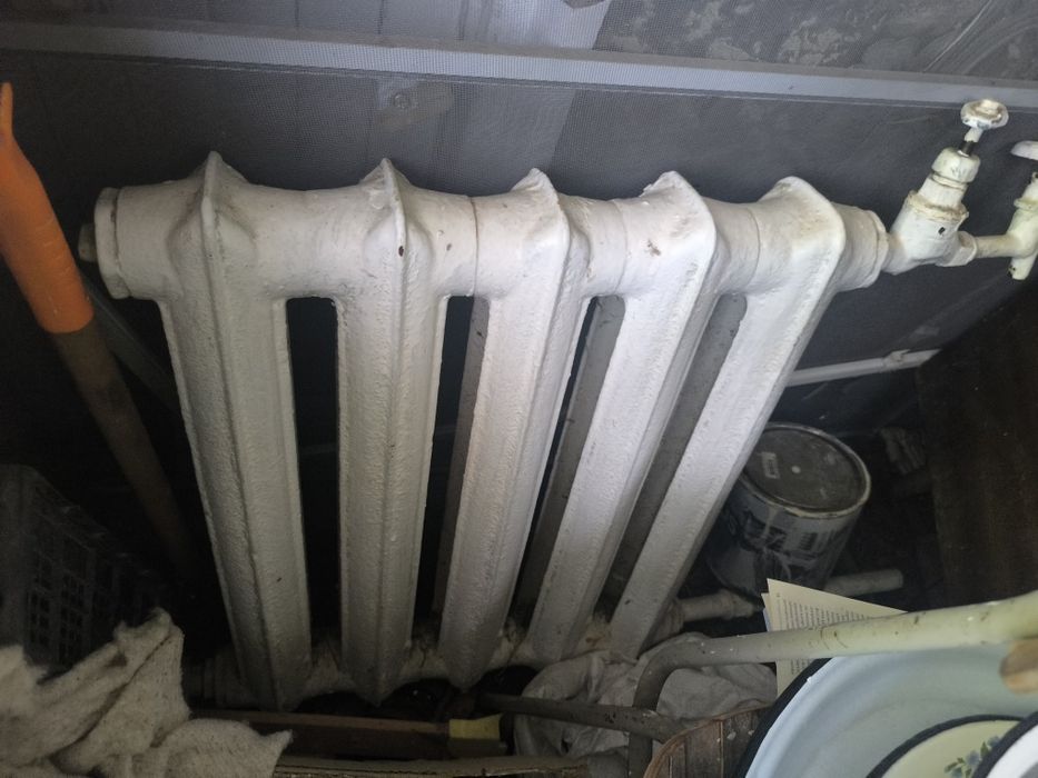 Батарея отопления чугунная