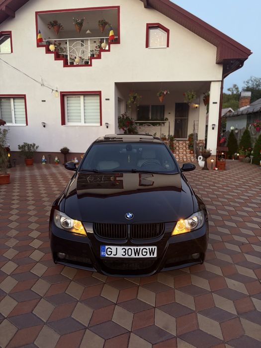 BMW 320 2.0d M packet