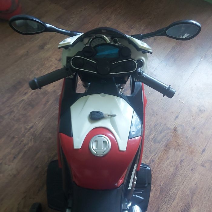 Електрически мотор BMW