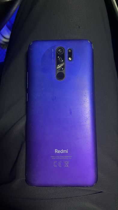 Продам телефон- Redmi