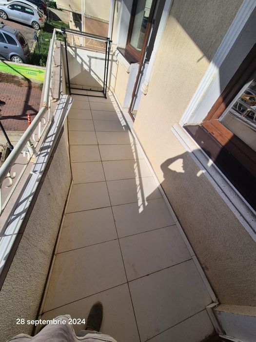 Agenție Exclusivitate închiriere apartament 2 camere decomandat nemobilat sun city