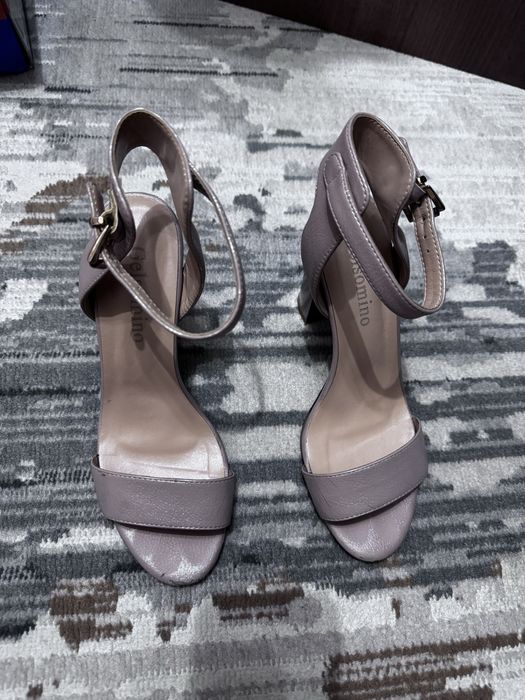 Босоножки 37 размера