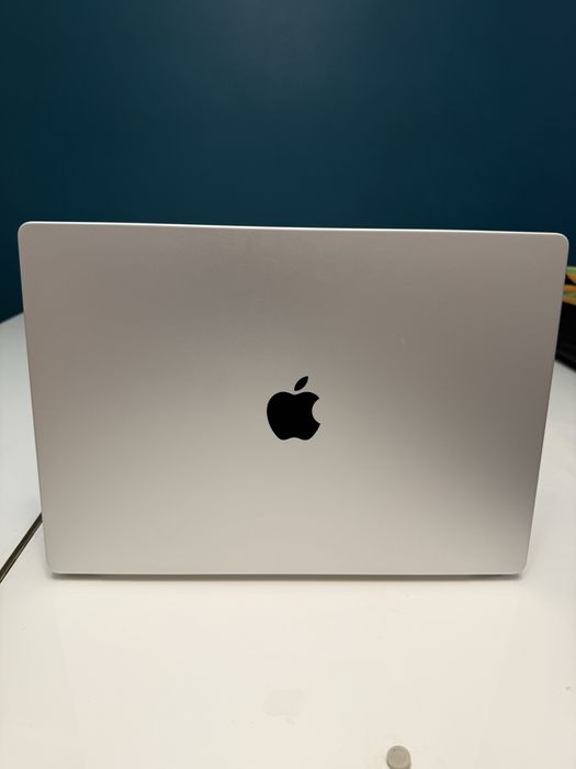 MacBook Pro 16 M1 Pro, 1ТБ SSD, 16 гб