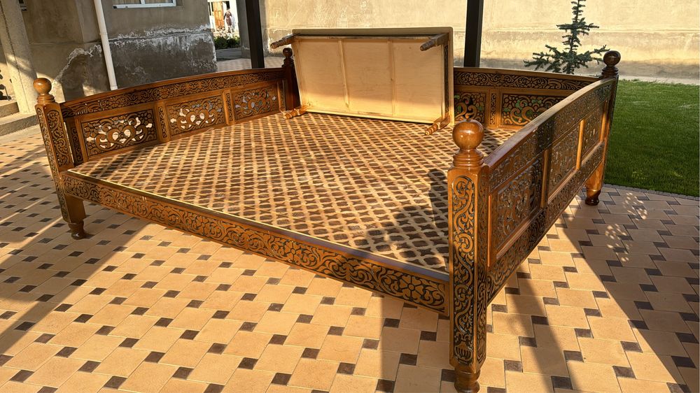 Тапчан тапчан тапчан