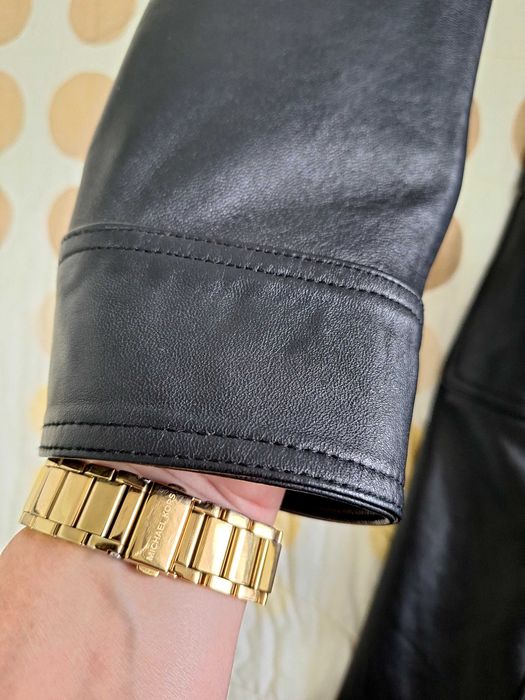 Манто от естествена кожа