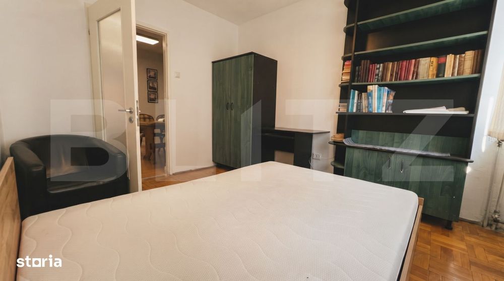 Apartament cu 3 camere de inchiriat, vis-a-vis de Piata Mare