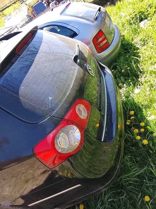 Passat B6 an 2006 mașina am radiato se vinde de piese