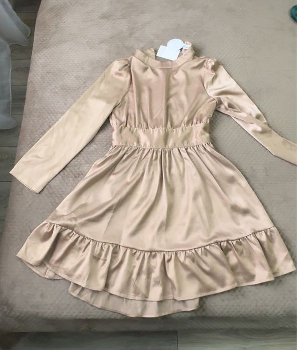 Два шикарных платья за 20к