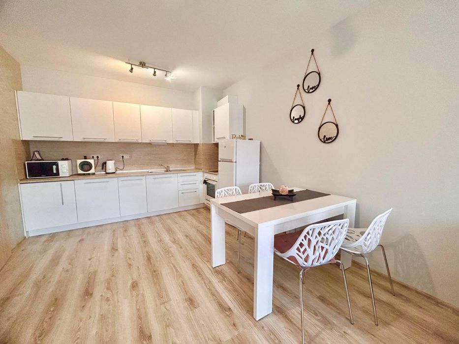 Нощувки на брега на морето - гр. Варна