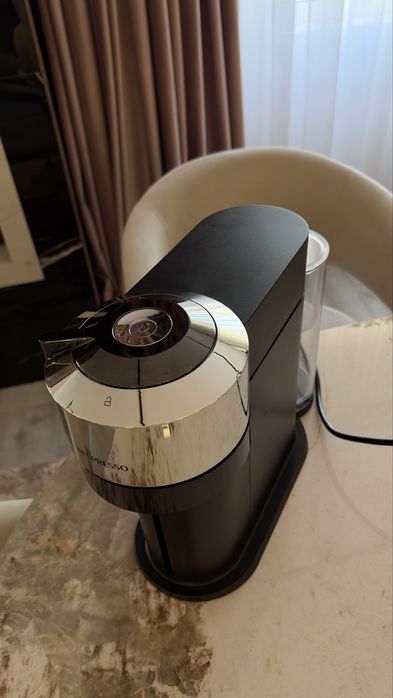 Espressor Nesspreso Vertuo Next Deluxe