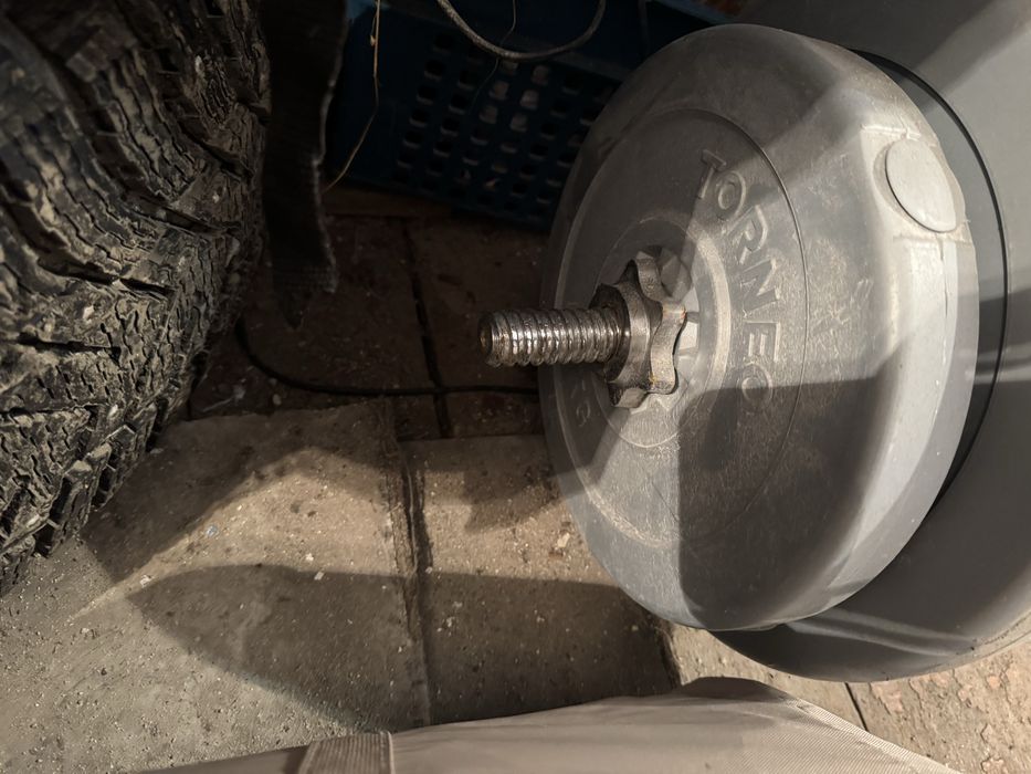 Продам  штангу с дисками