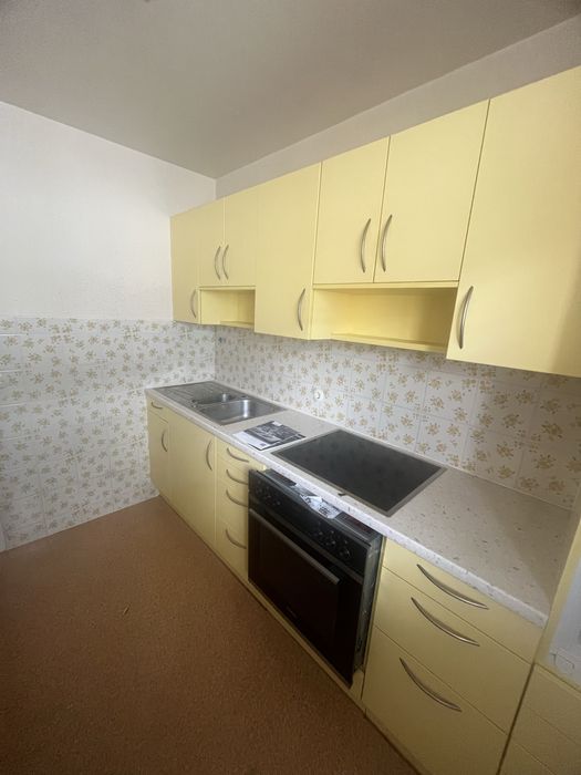 Vand mobila de bucatarie