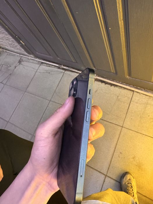 Айфон 13  126 гиг