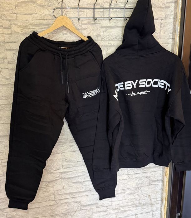 Trening barbati model premium