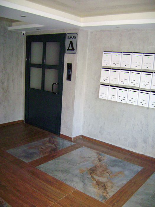 Дава се под наем Двустаен апартамент в Пловдив, Старият град - 48 кв.м за 357 € - Снимка #3