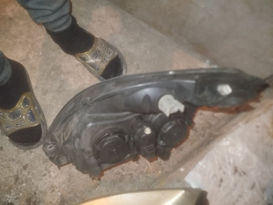 Фарове за Рено сеник в добро състояние