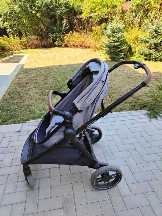 Maxi Cosi бебешка количка 3в1